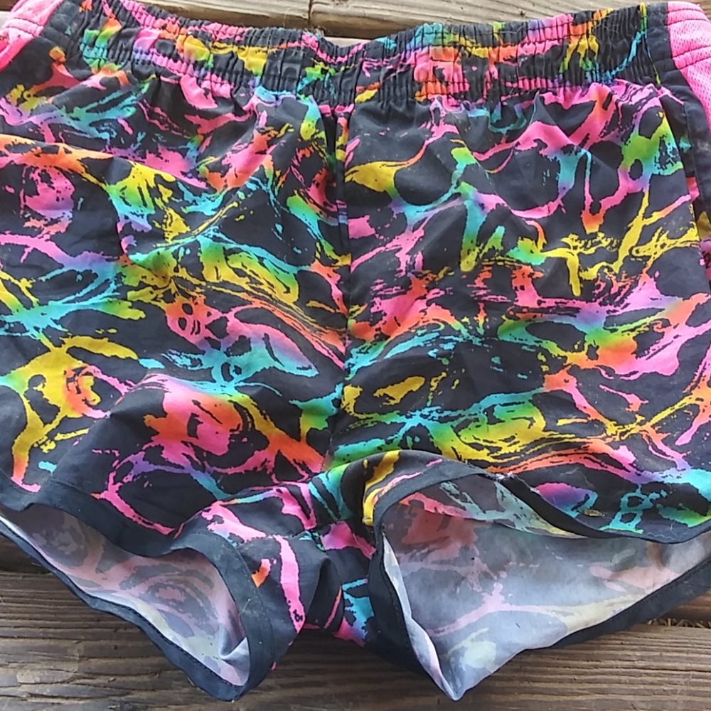 Multicolred running shorts